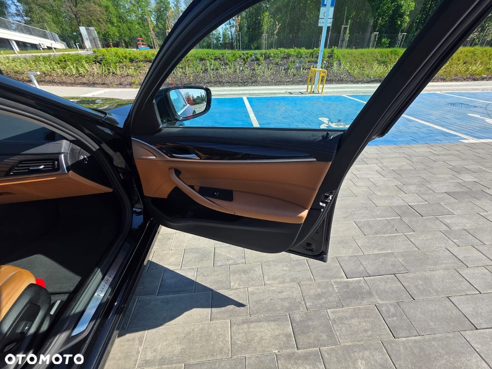 BMW Seria 5 520d mHEV Luxury Line - 12