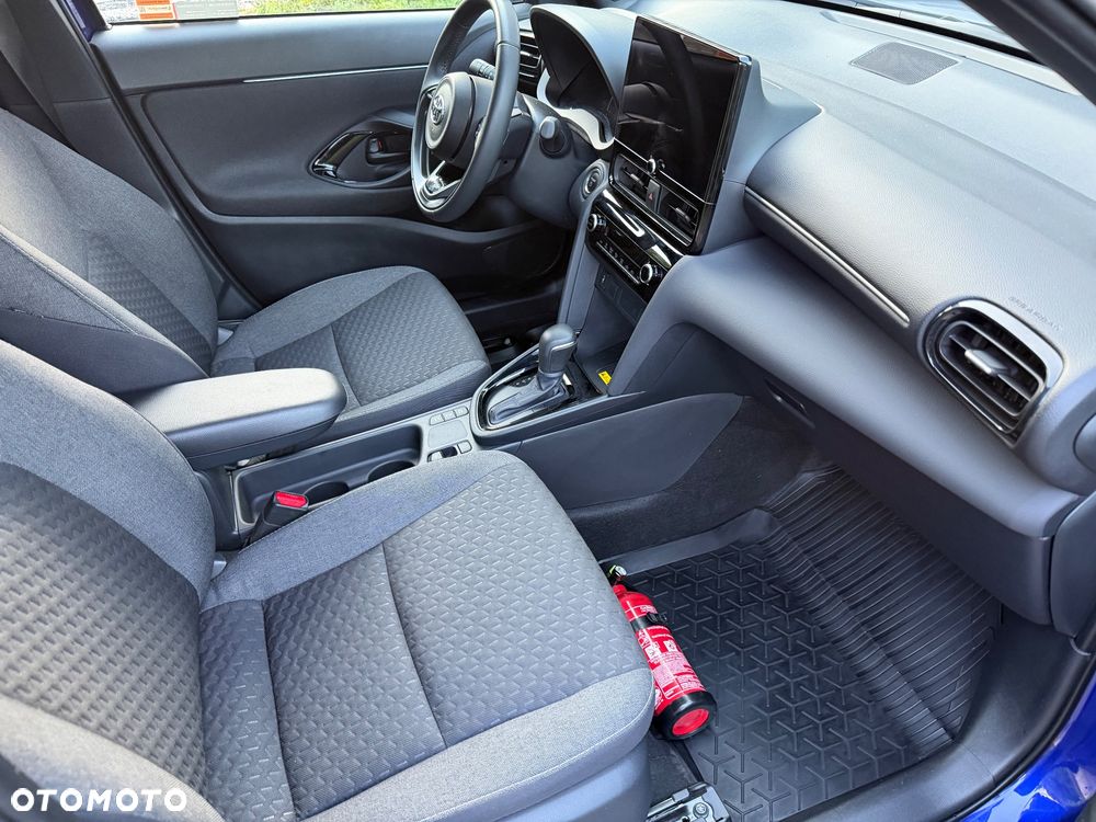 Toyota Yaris Cross Hybrid 1.5 Style - 23
