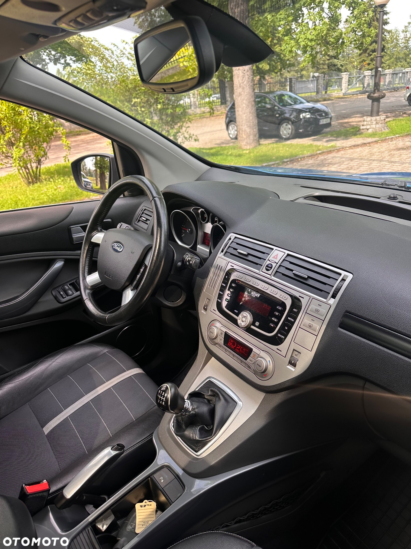 Ford Kuga 2.0 TDCi 4x4 Titanium - 6