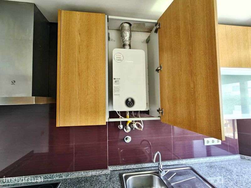 T2 apartamento remodelado , para Arrendamento Almada - Grande imagem: 3/12