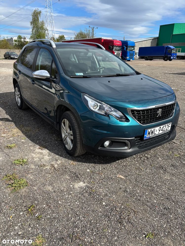 Peugeot 2008 1.2 Pure Tech Style S&S - 3