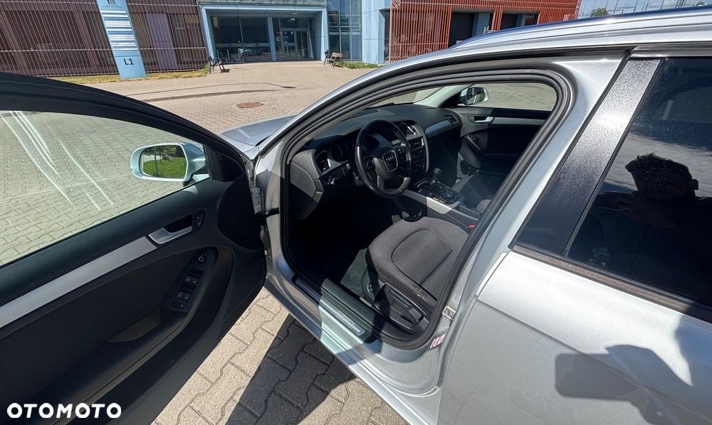 Audi A4 Avant 2.0 TDI - 18