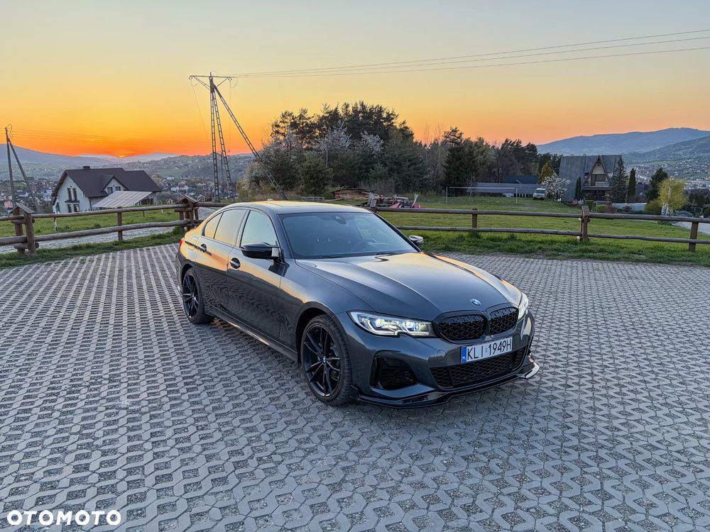 BMW Seria 3 330i xDrive Sport Line - 3
