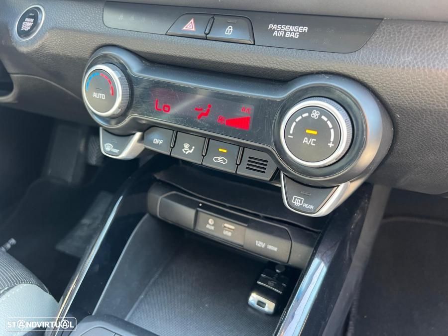 Kia Stonic 1.6 CRDi Drive - 9