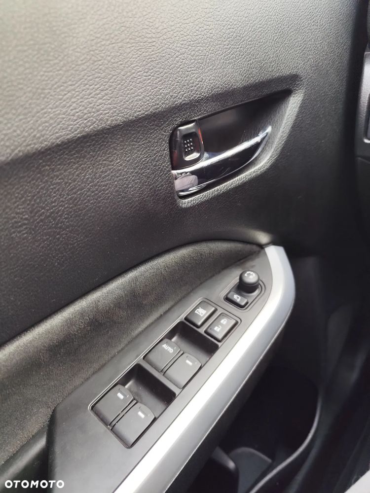 Suzuki Vitara 1.4 Boosterjet Allgrip Automatik Comfort+ - 17