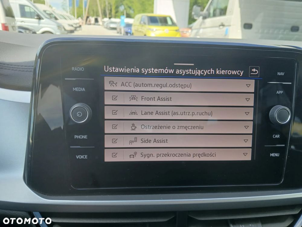 Volkswagen T-Roc 1.5 TSI Life Plus DSG - 25