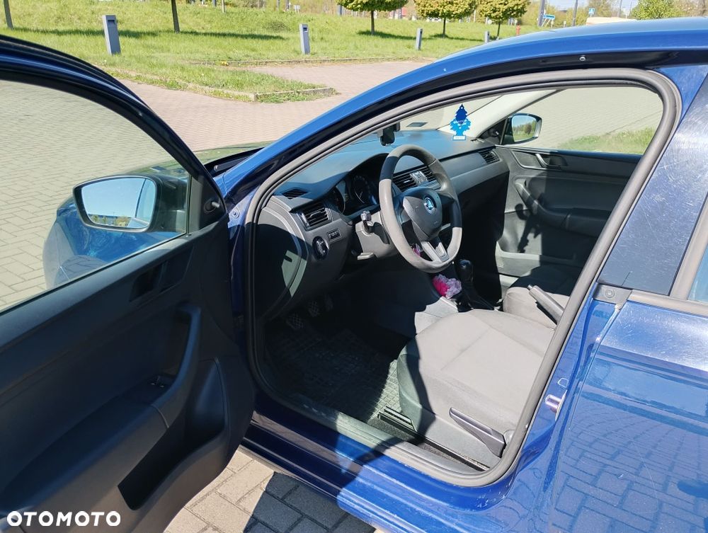 Skoda RAPID - 5