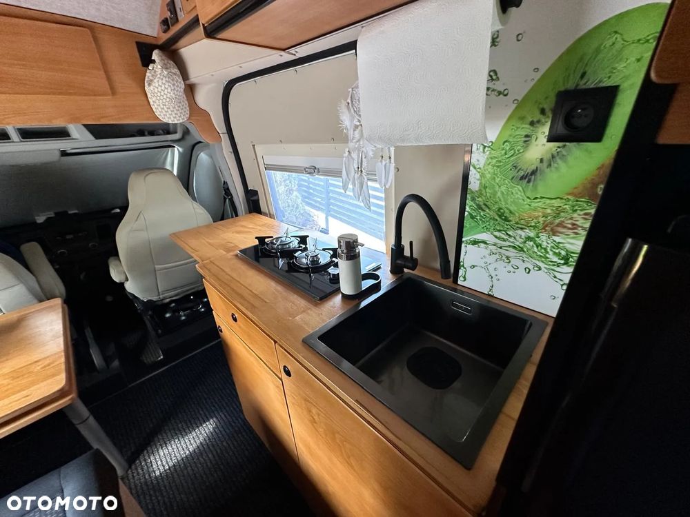 Ford Transit - 22