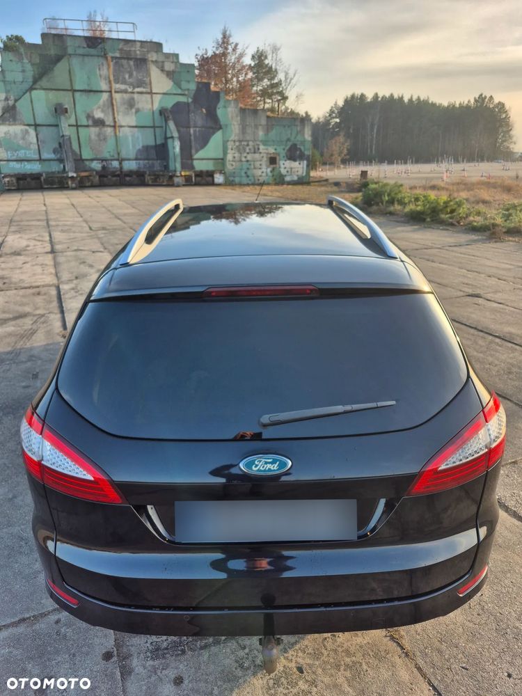 Ford Mondeo 2.0 TDCi Ghia - 26