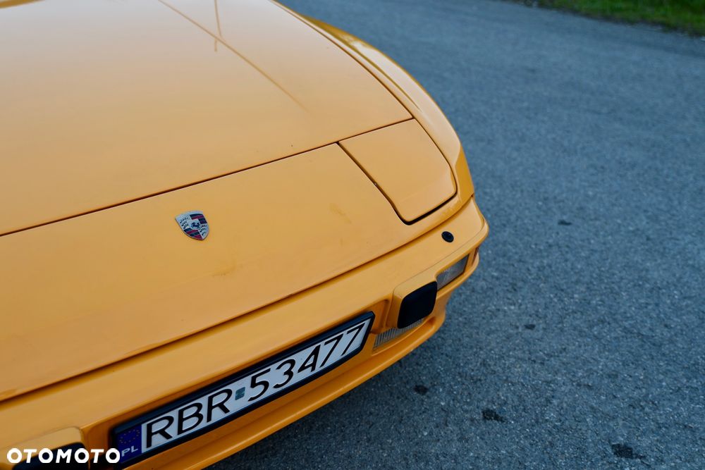 Porsche 944 - 10