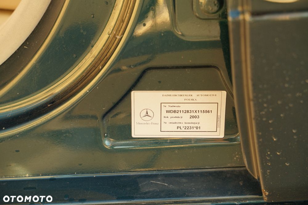 Mercedes-Benz Klasa E 500 4-Matic T Elegance - 23