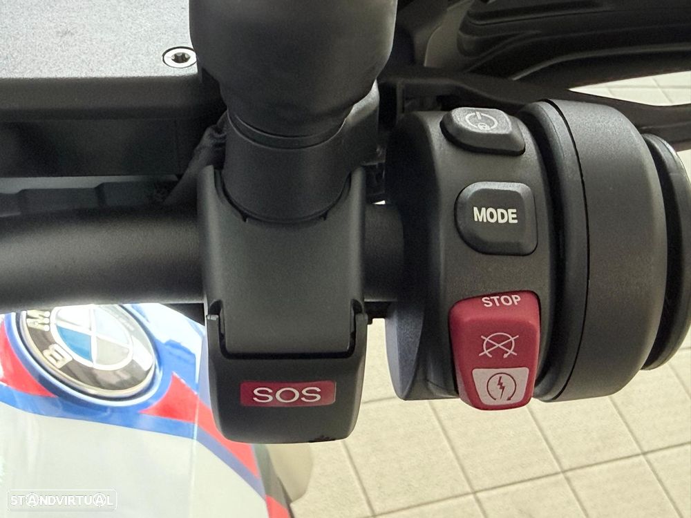 BMW R 1300 GS TROPHY - 10