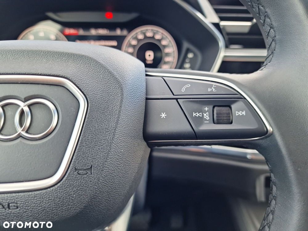 Audi Q3 40 TFSI Quattro S-Line S tronic - 29