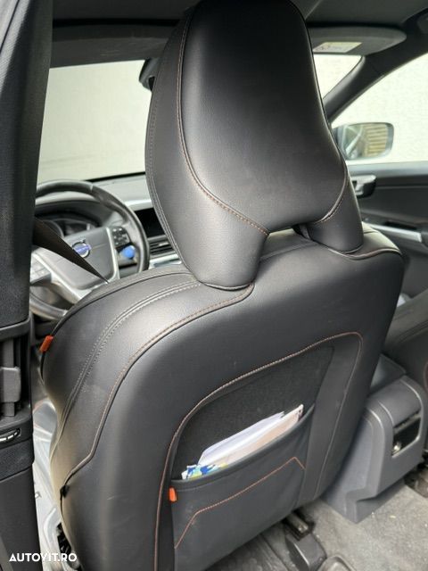 Volvo XC 60 D4 AWD Ocean Race - 9