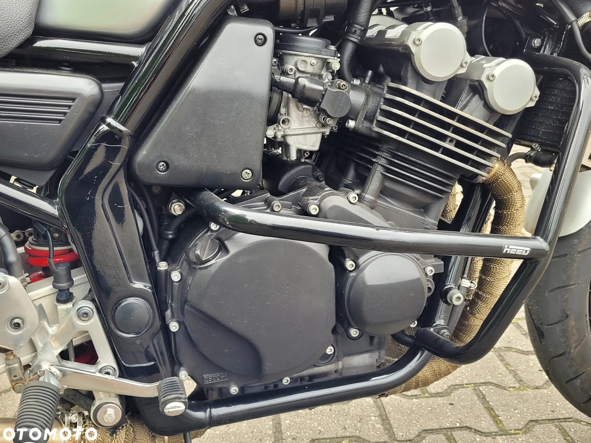 Yamaha FZS - 21