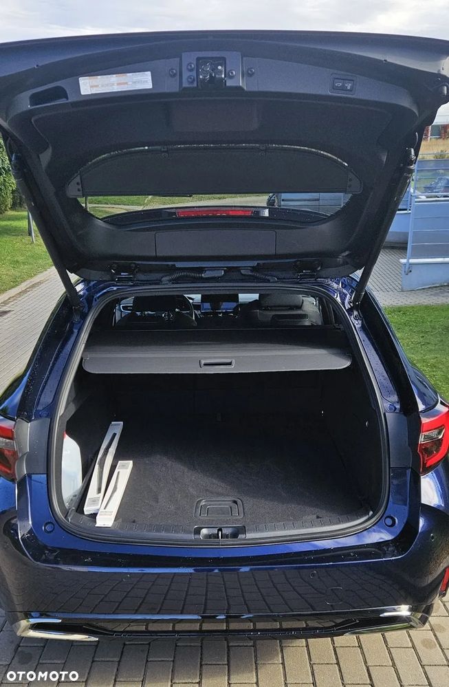 Toyota Corolla 2.0 Hybrid Style - 10