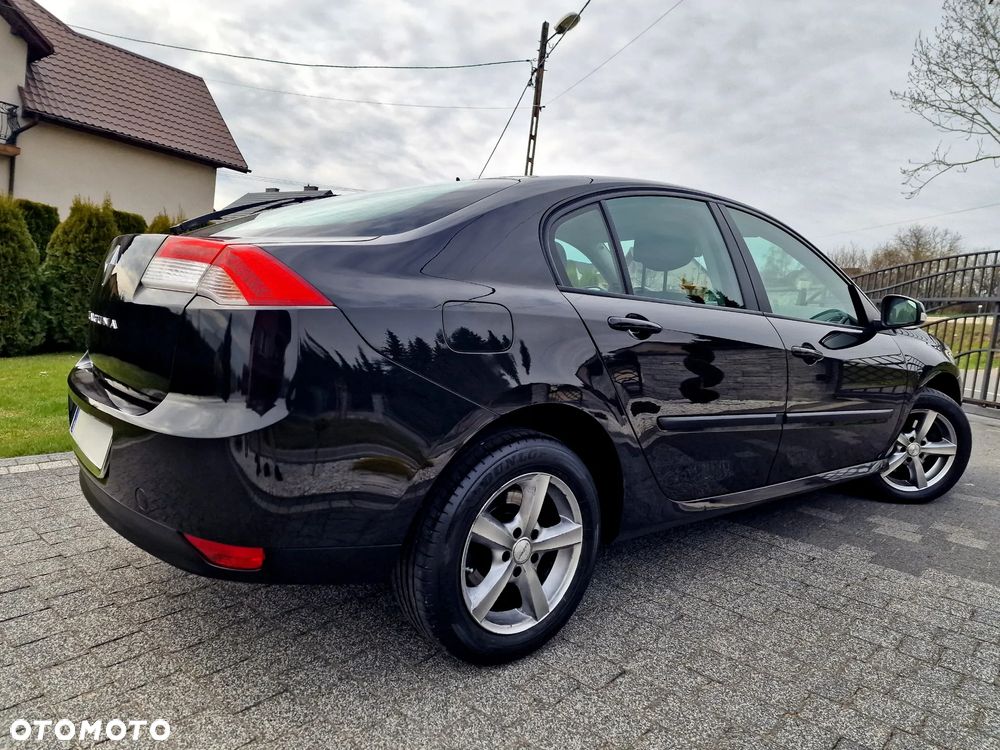 Renault Laguna 2.0 DCi Dynamique - 7