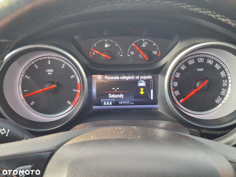 Opel Astra 1.4 Turbo Business - 10