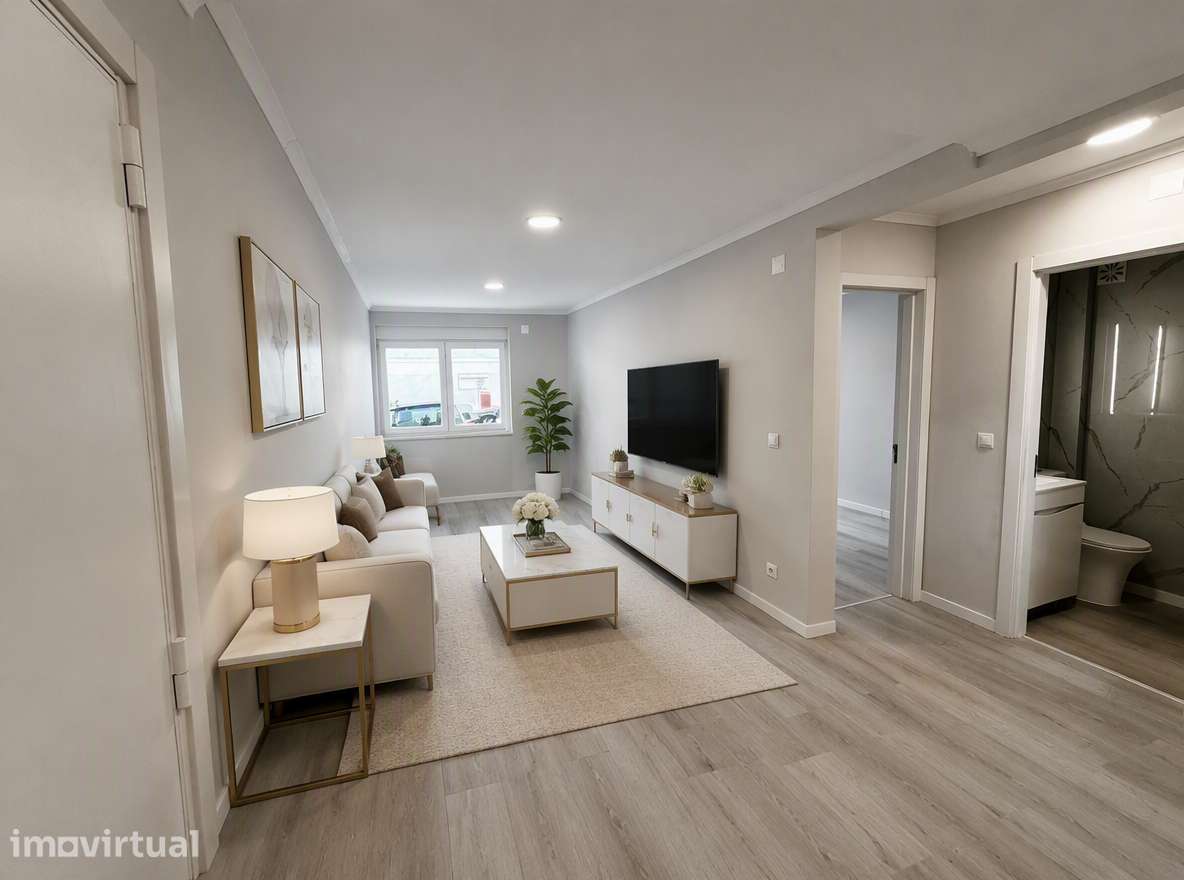 Apartamento T2  totalmente renovado em Benfica - Grande imagem: 2/16
