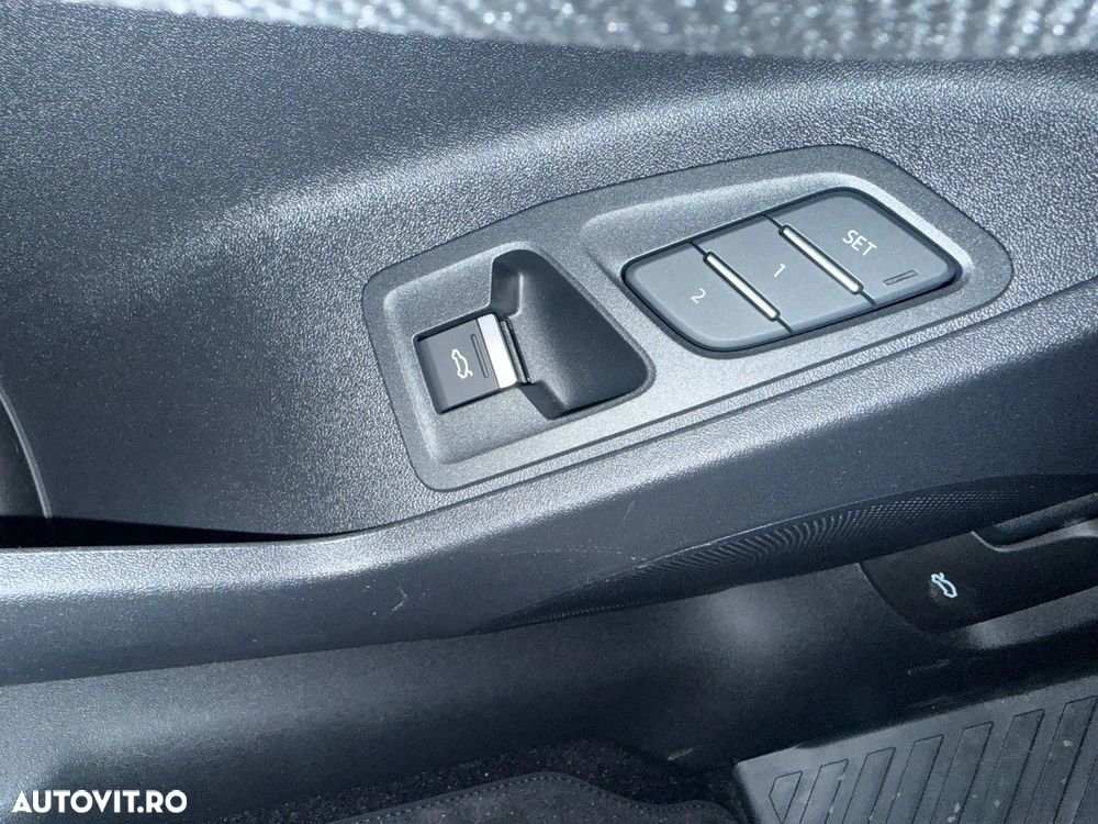 Audi Q3 Sportback 2.0 35 TDI S tronic S Line - 19