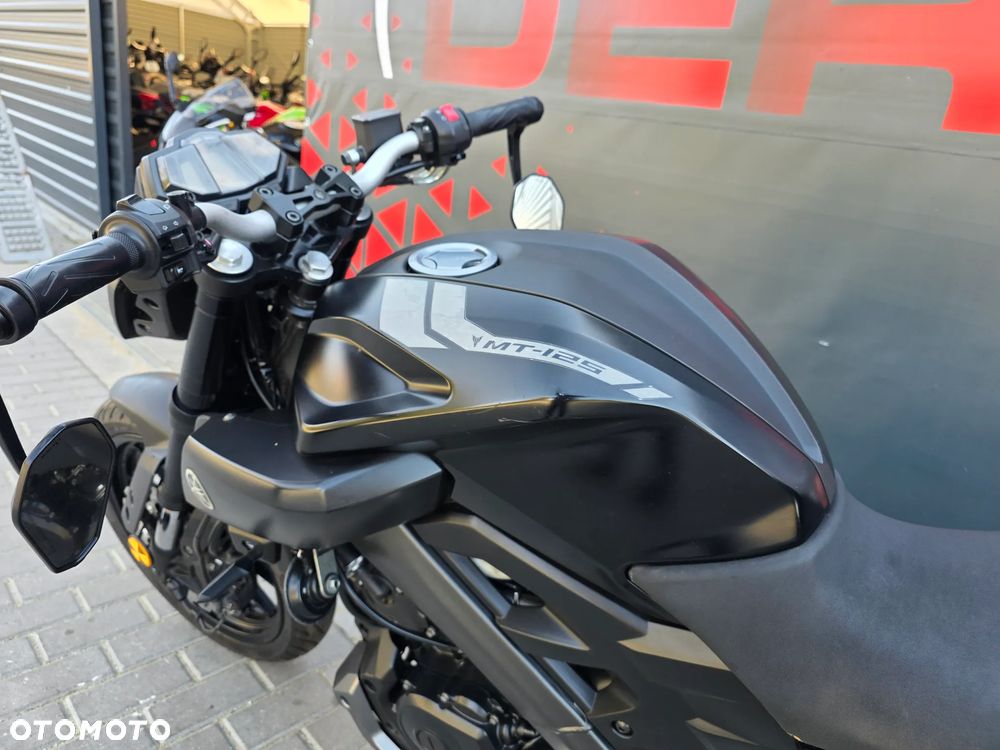 Yamaha MT - 9