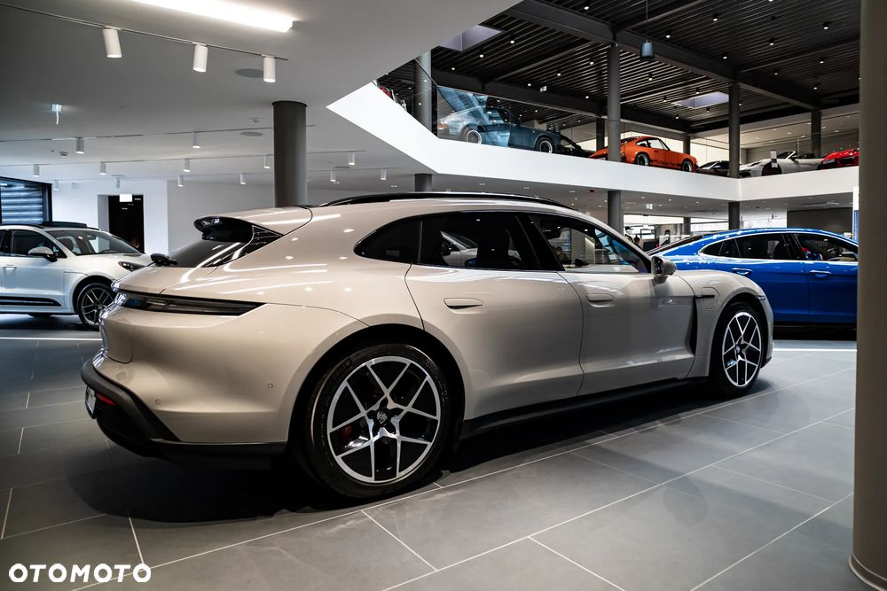 Porsche Taycan 105kWh 4S Cross Turismo - 7