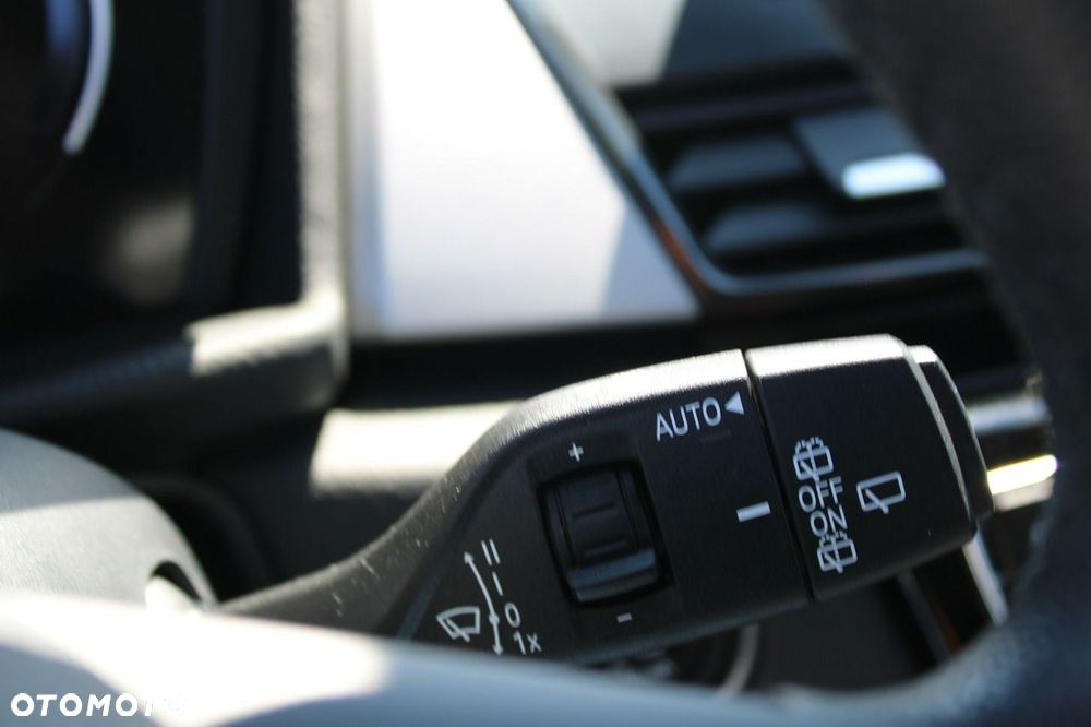 BMW Seria 2 - 25