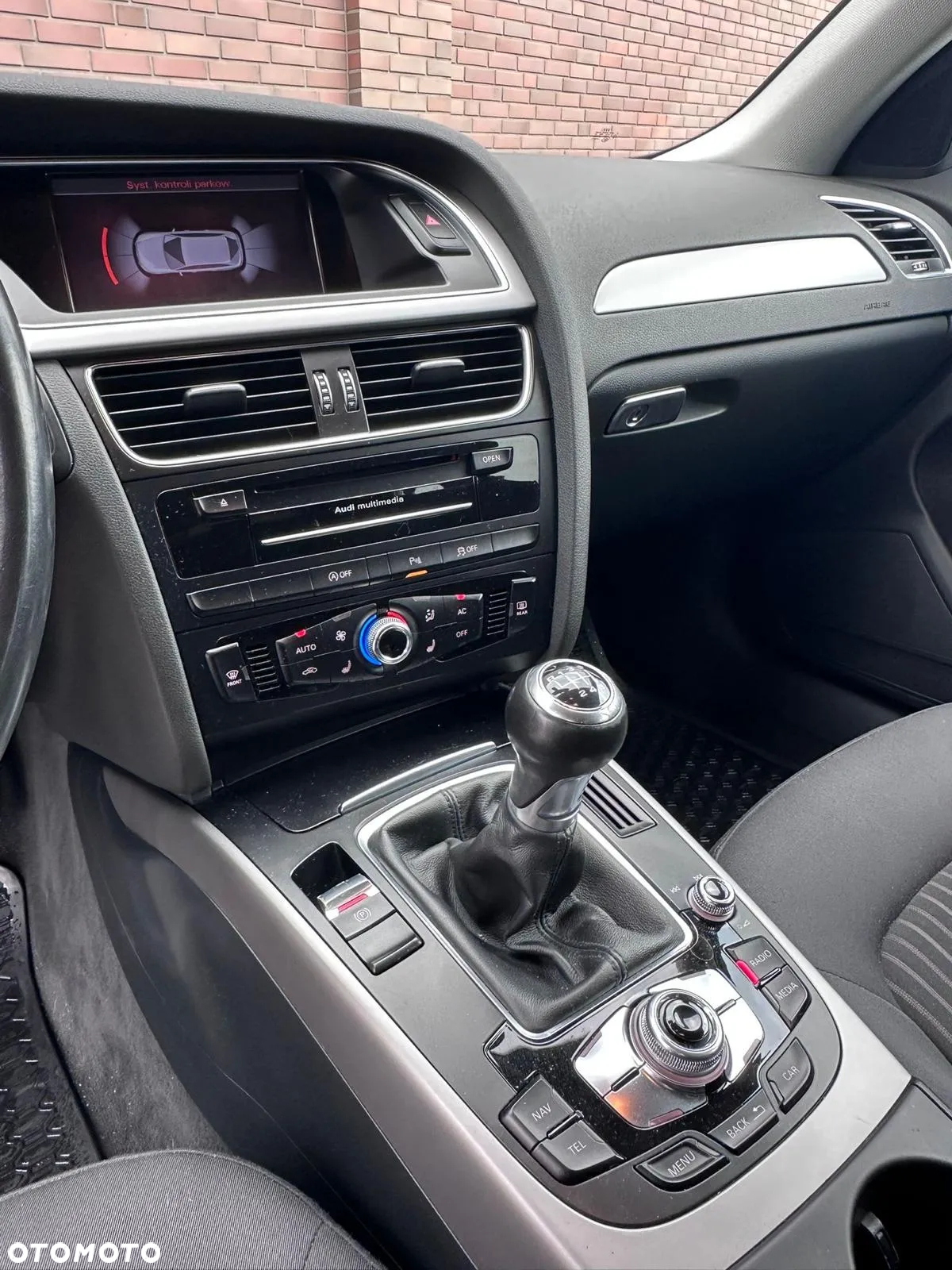 Audi A4 Avant 2.0 TDI DPF Attraction - 10