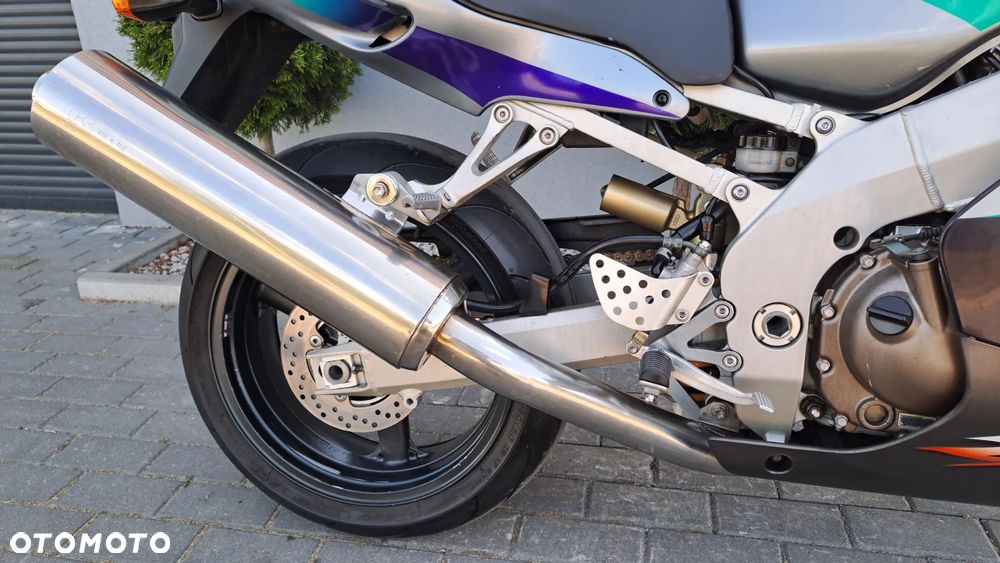 Kawasaki ZX - 17