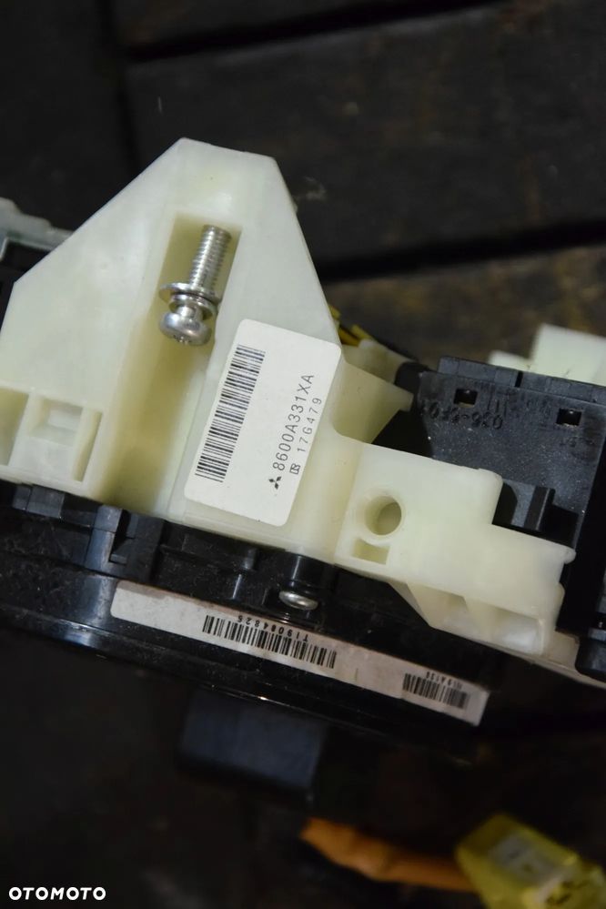 Mitsubishi COLT 6 VI Z30 LIFT Taśma zwijak 8600a331xa Przełącznik zespolony manetki - 4