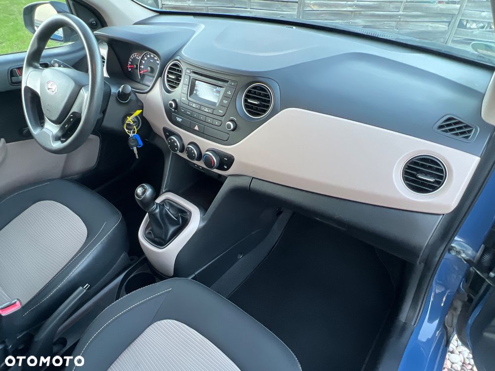 Hyundai i10 1.0 BlueDrive Comfort - 16