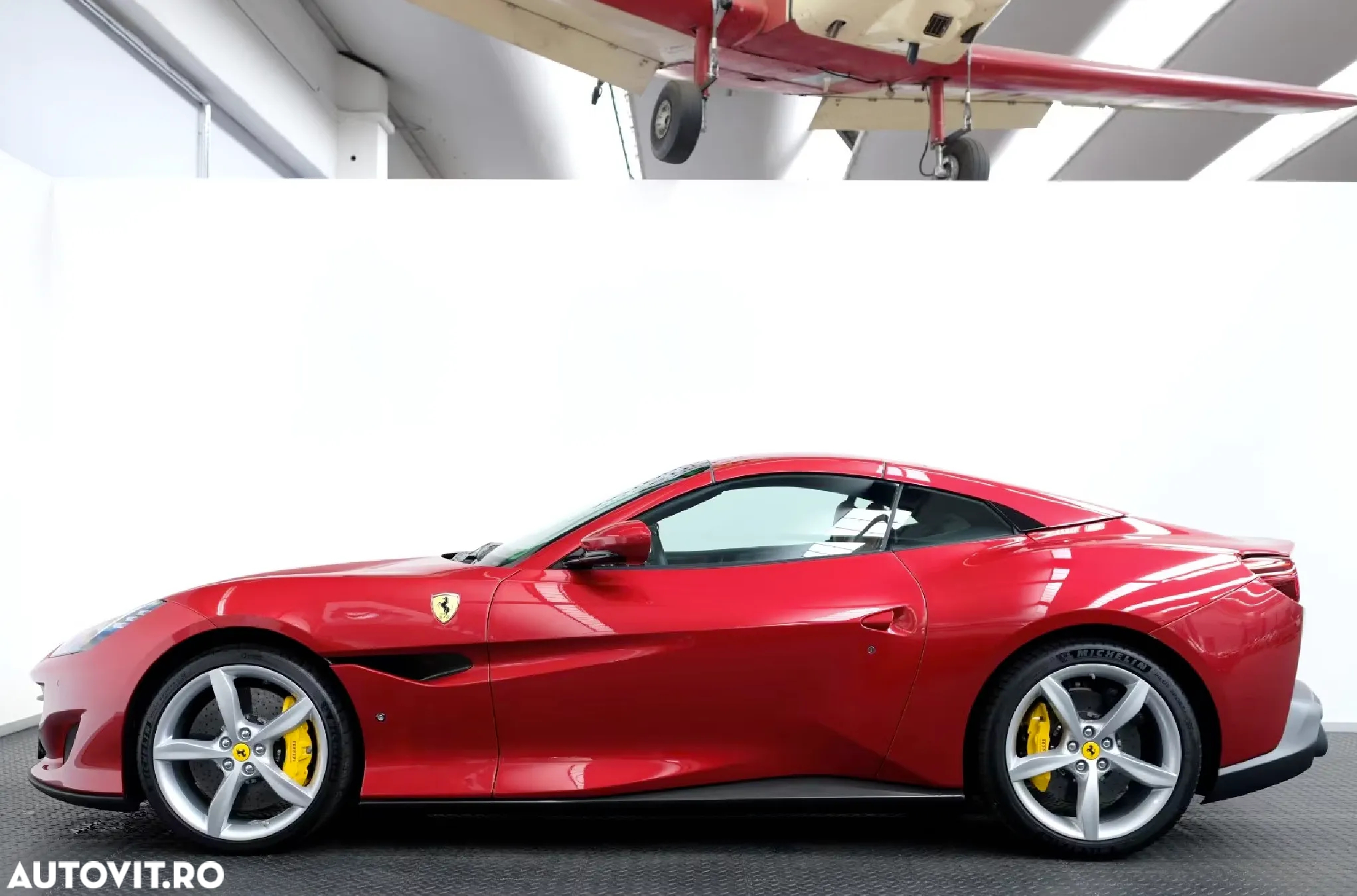 Ferrari Portofino - 2