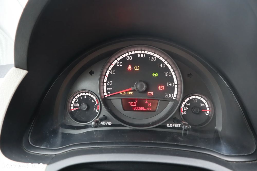 Volkswagen up! 1.0 move - 18