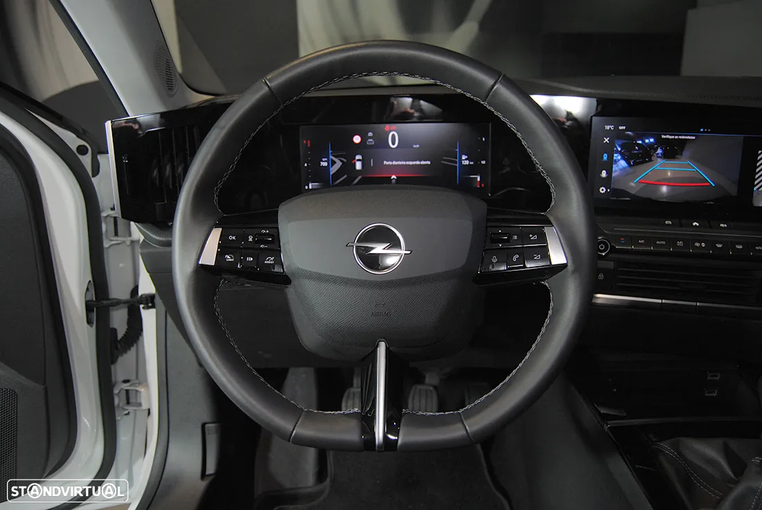 Opel Astra 1.2 T Elegance - 19
