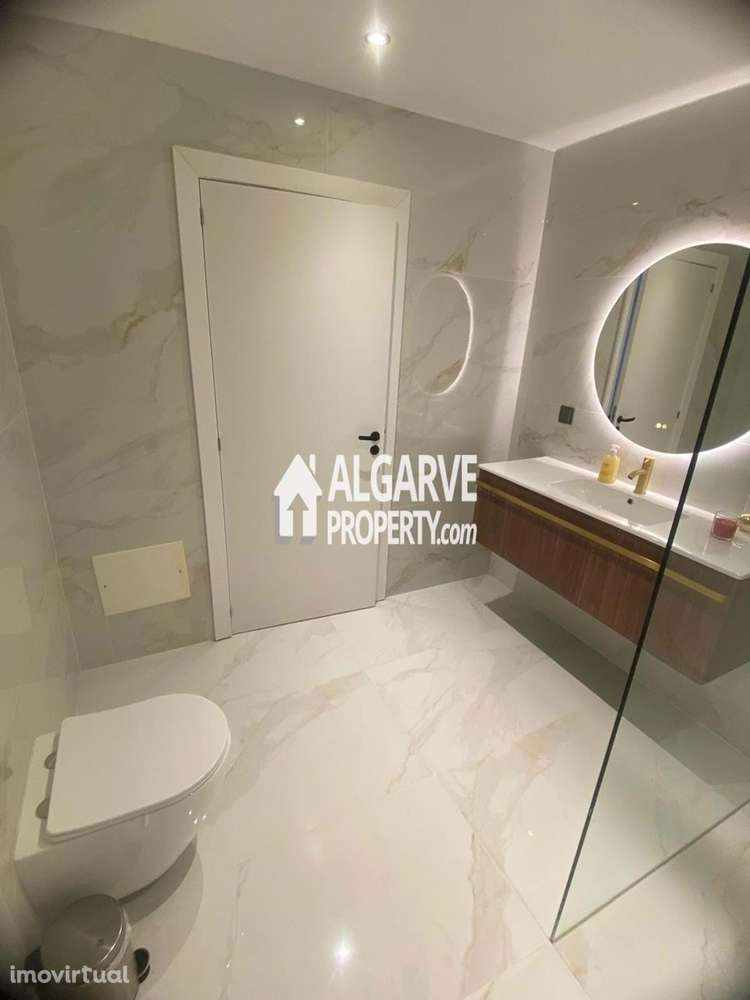 Fantástica V3 de estilo contemporâneo próxima de Vilamoura e Praia em - Grande imagem: 3/19