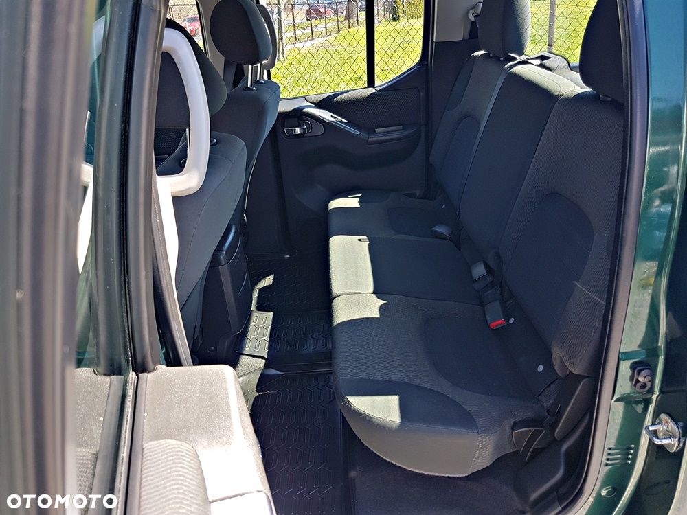 Nissan Navara 2.5 D XE Long - 24