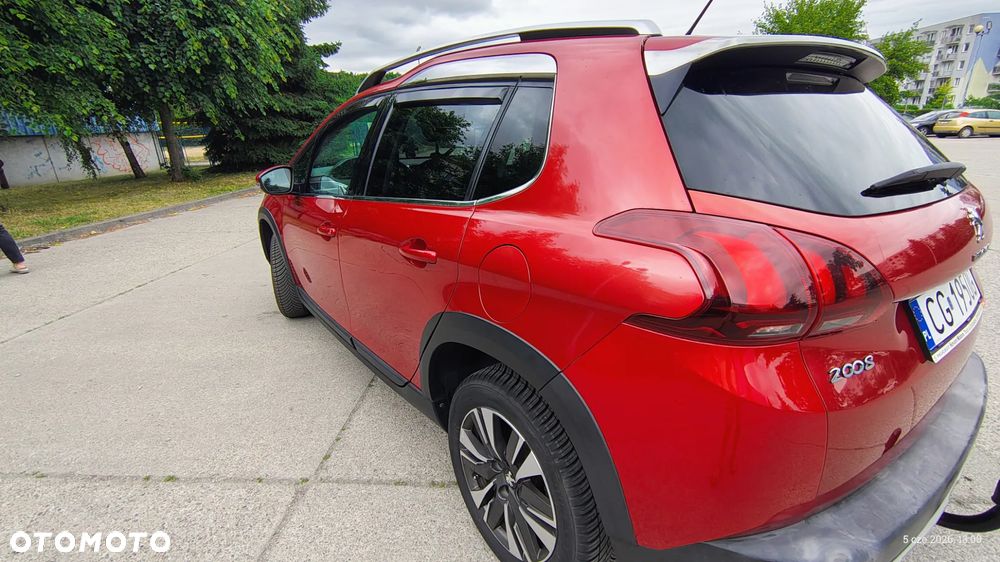Peugeot 2008 1.2 Pure Tech GPF Allure S&S - 3