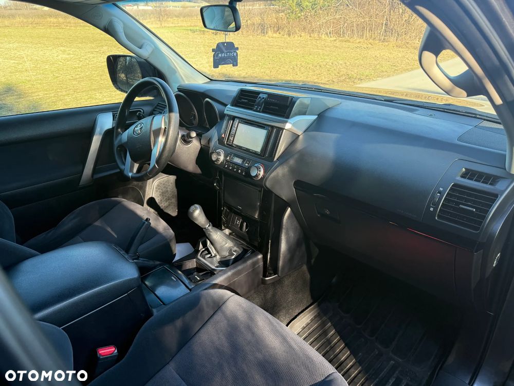 Toyota Land Cruiser 2.8 D-4D - 14