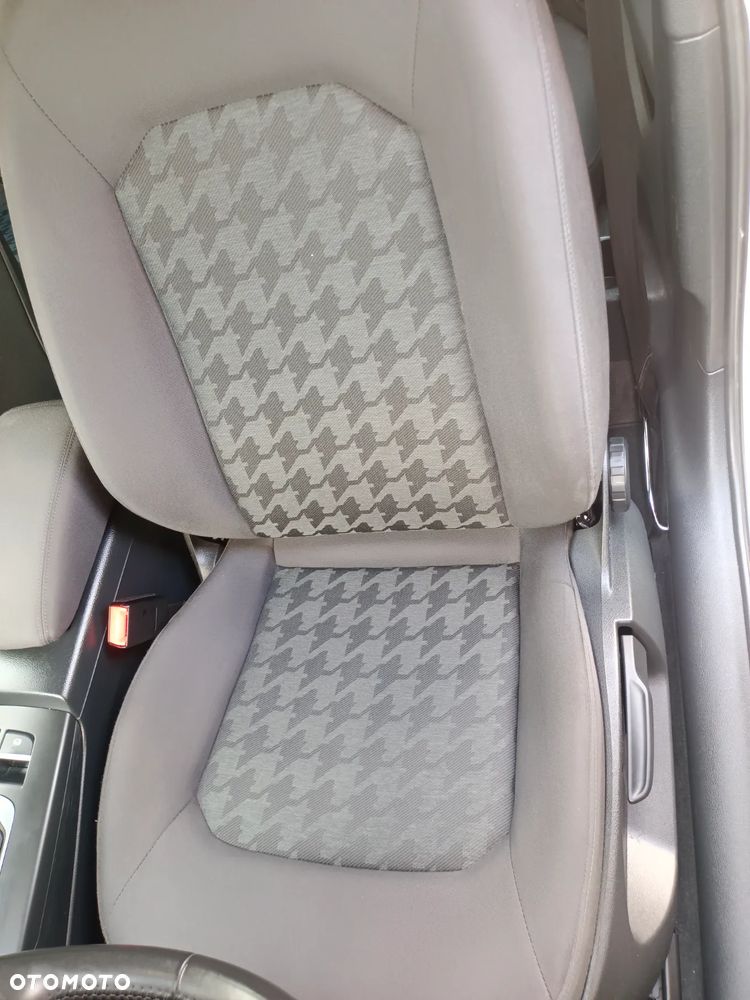 Audi A3 3-drzwiowe 1.4 TFSI Ambiente - 10