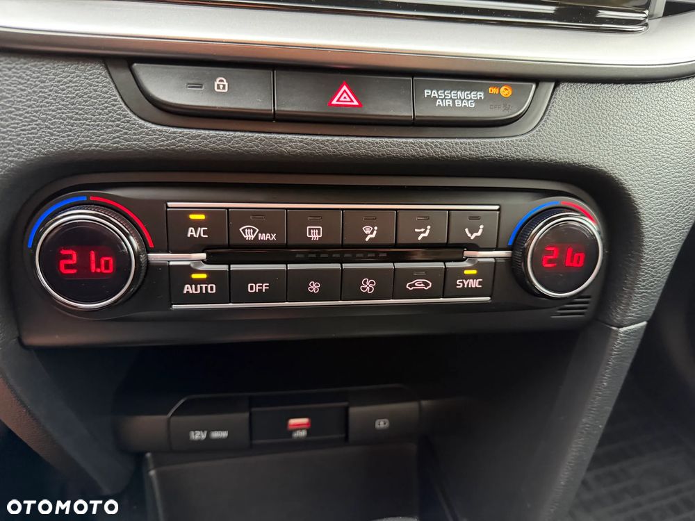 Kia Ceed 1.5 T-GDI GT-Line DCT - 33