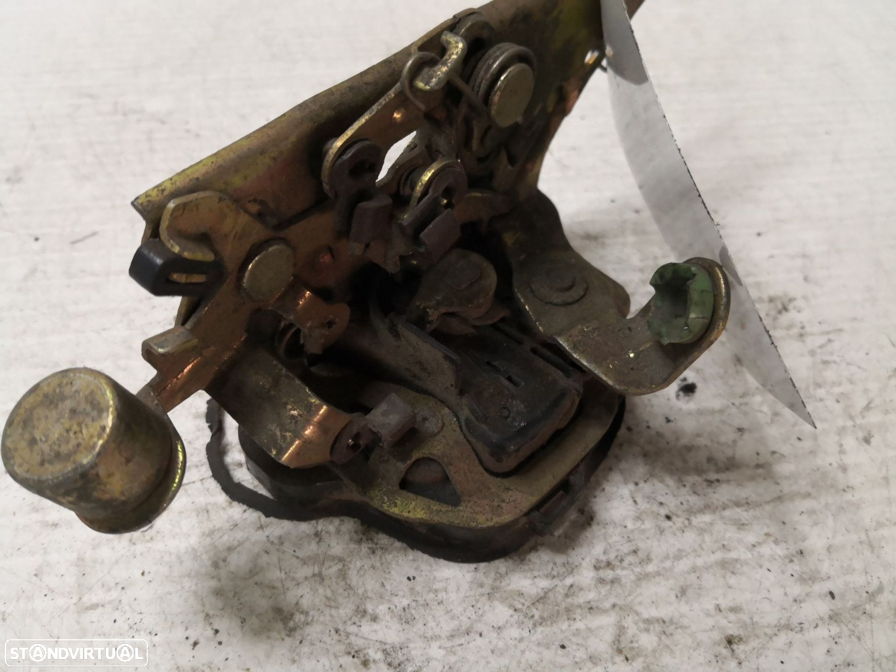 Fecho Da Porta Trás Dto Opel Corsa B (S93) - 4