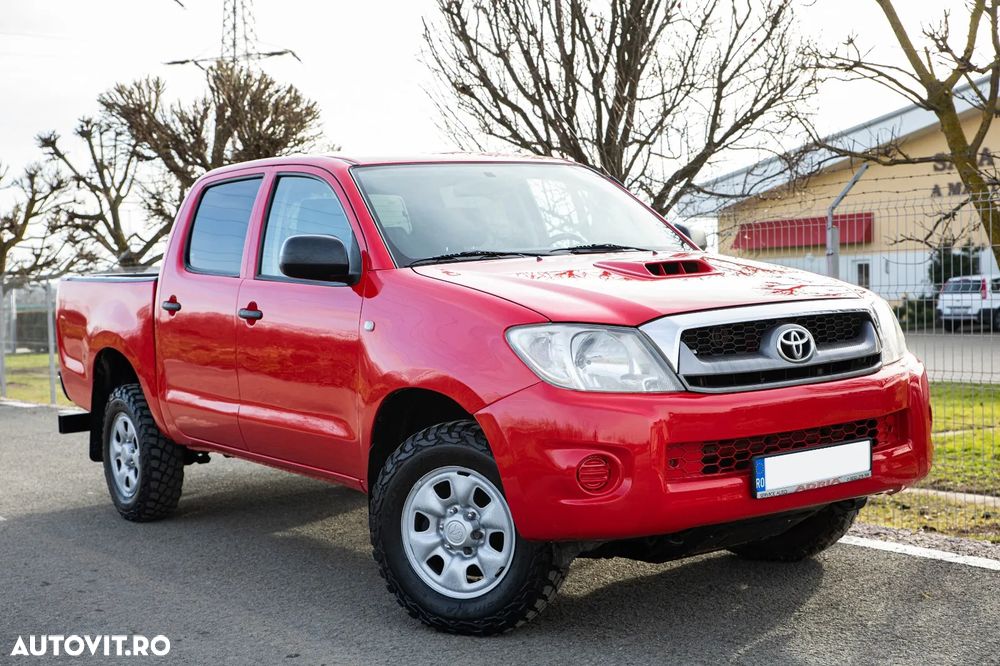Toyota Hilux 4x4 Double Cab - 6