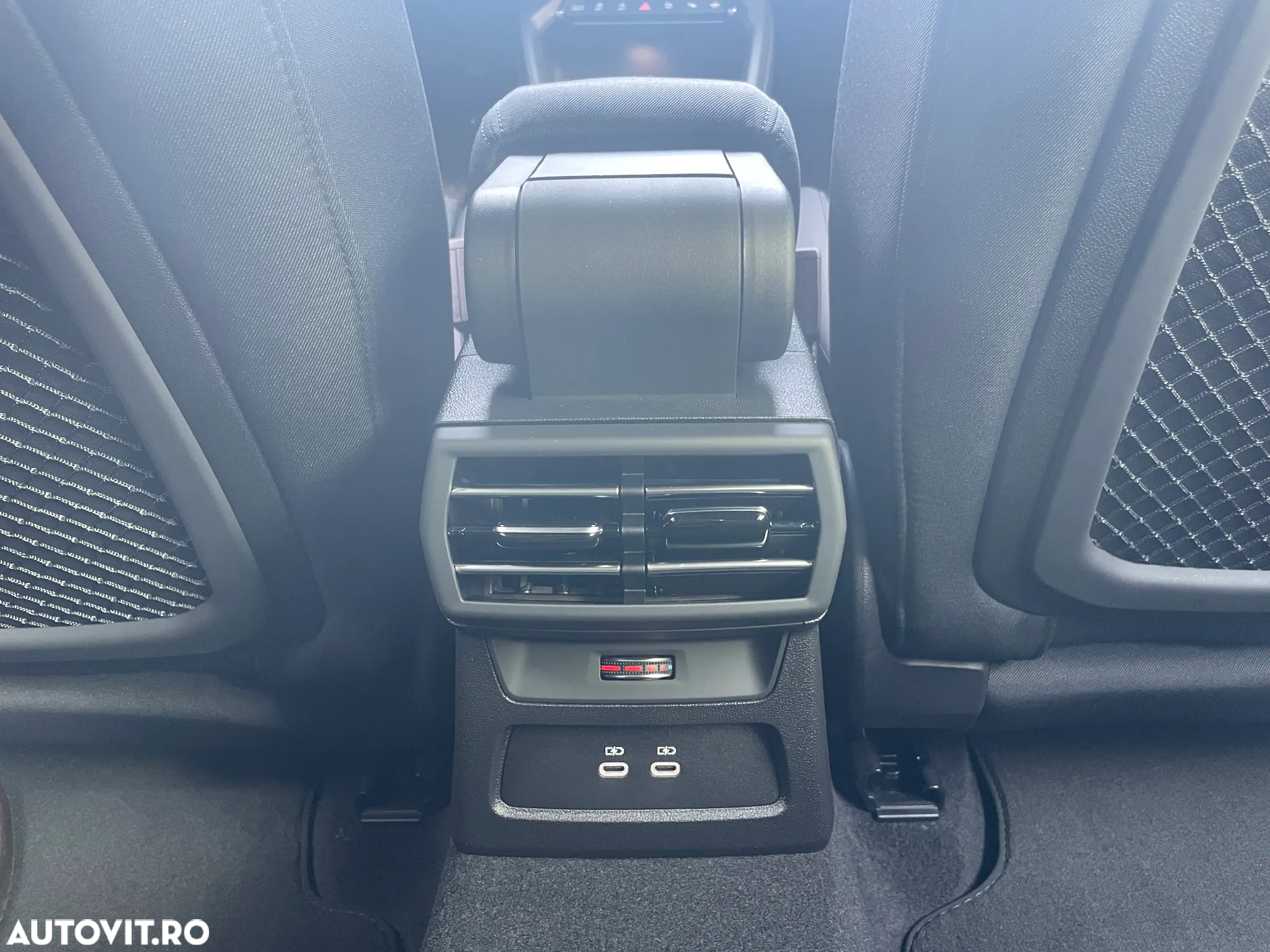 Audi A3 Sportback 2.0 35 TDI S tronic S Line - 15