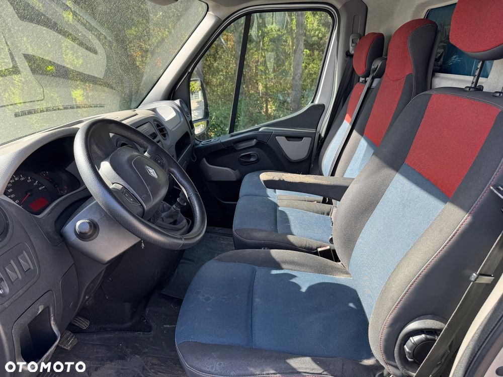 Renault Master - 1