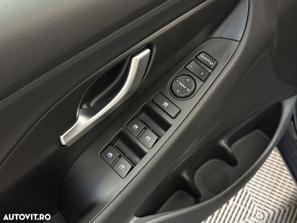 Hyundai i30 - 15