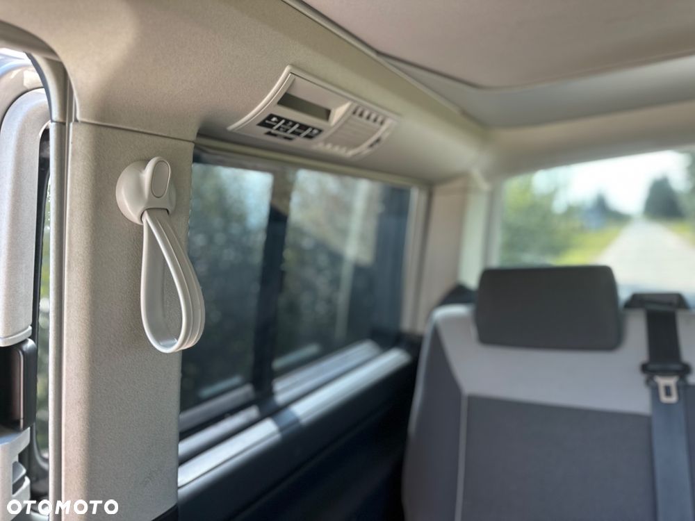 Volkswagen California - 24