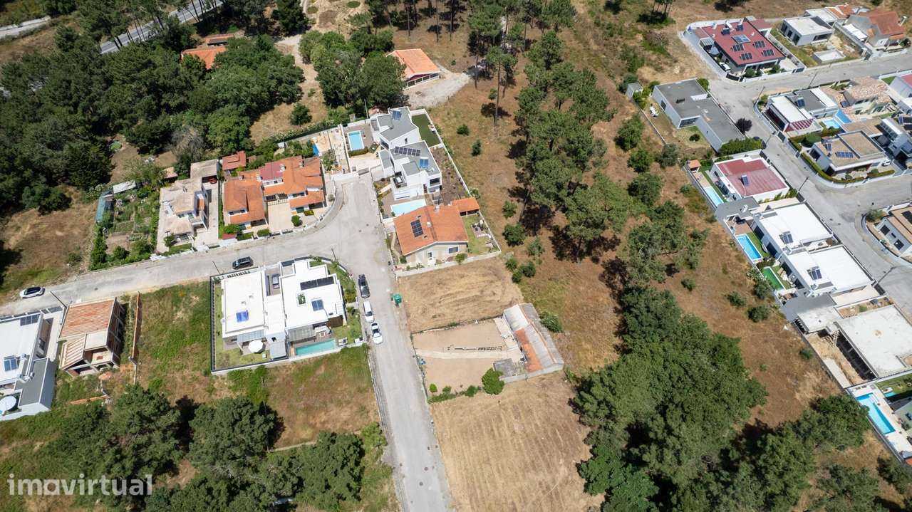 Terreno Urbano em Azeitão - Projeto para Moradia Térrea Unifamiliar - Grande imagem: 5/11
