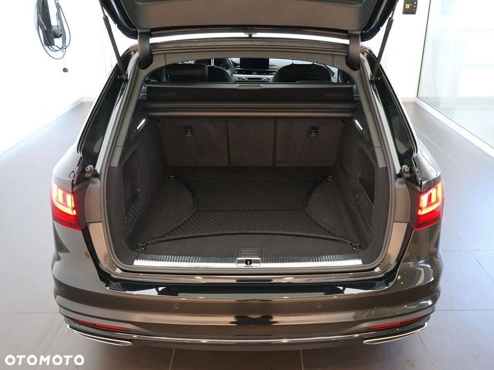 Audi A4 Avant - 9