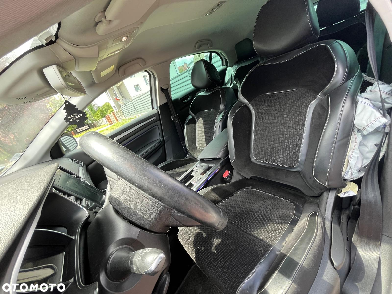 Renault Megane ENERGY TCe 130 INTENS - 10