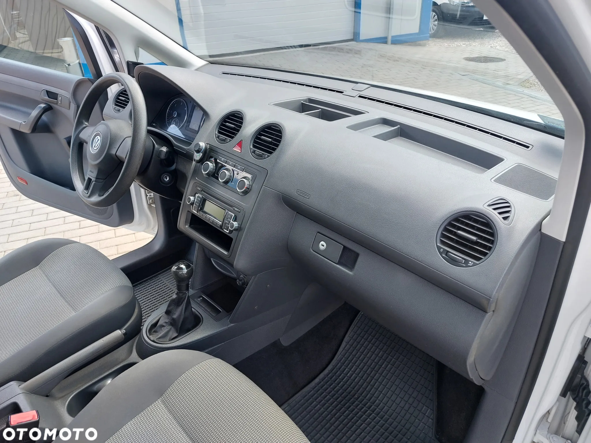 Volkswagen Caddy 1.6 TDI Comfortline - 20